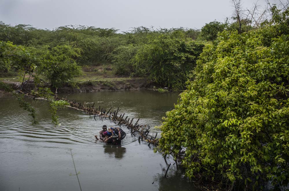 PASSAGE DE FRONTIERE ILLEGALEMENT ENTRE HAITI ET LA REPUBLIQUE DOMINICAINE.