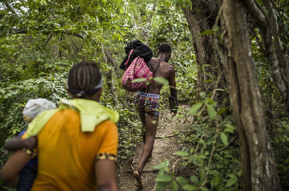 PASSAGE DE FRONTIERE ILLEGALEMENT ENTRE HAITI ET LA REPUBLIQUE DOMINICAINE.