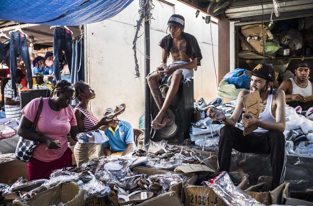 MARCHE DE DAJABON EN REPUBLIQUE DOMINICAINE, A LA FRONTIERE NORD AVEC HAITI, OUVERT AUX HAITIENS.