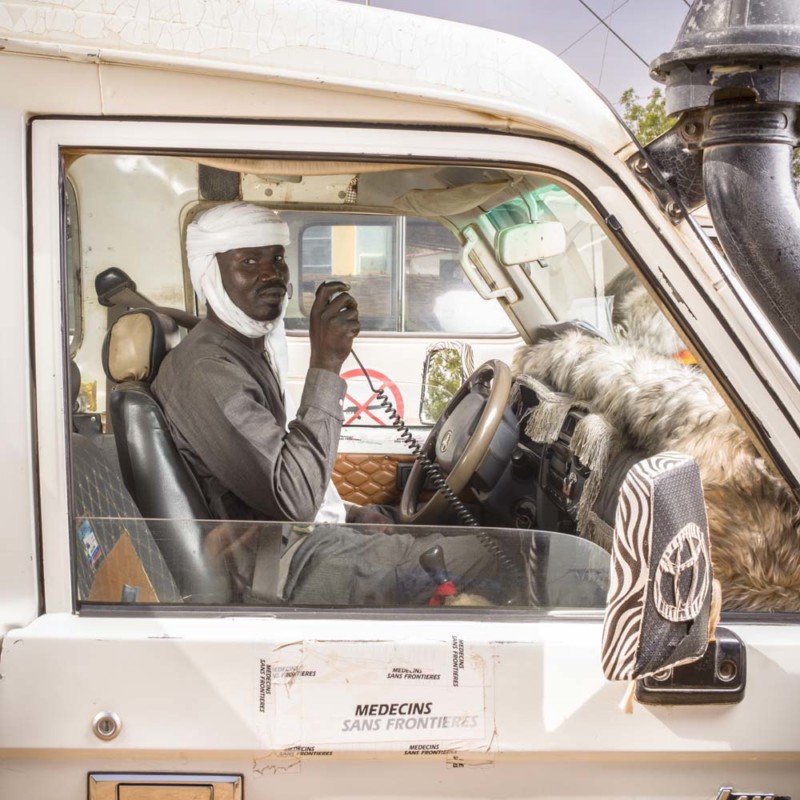 SERIE DE PORTRAITS DES METIERS DE L’HUMANITAIRE, REALISES A ADRE, A L’EST DU TCHAD.